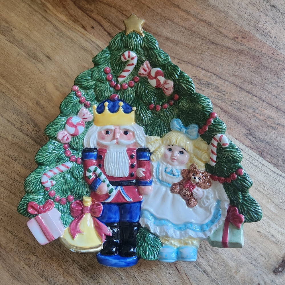 Fitz and Floyd 1992 Nutcracker Sweets Canape Ceramic Christmas Tree Plate